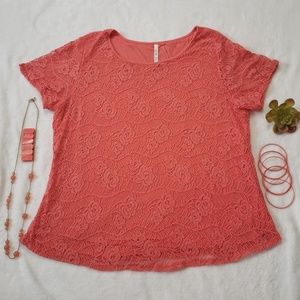Leo & Nicole Lace Top